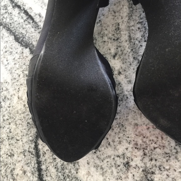 Mirabelle shoes on black from David’s Bridal - Picture 4 of 8